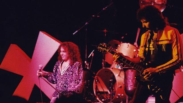 LONDON, UNITED KINGDOM - JANUARY 18: Ronnie James Dio and Tony Iommi of Black Sabbath perform on stage on the 'Heaven and Hell' tour, at Hammersmith Odeon on January 18th, 1981 in London, England. (Photo by Pete Still/Redferns)