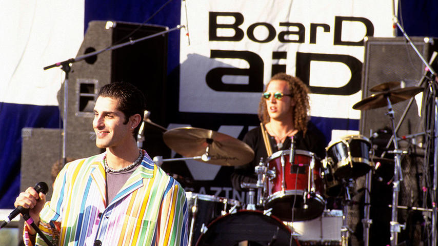 Perry Farrell of Porno for Pyros at Lifebeat benefit, New York, March 12, 1995. (Photo by Steve Eichner/Getty Images)