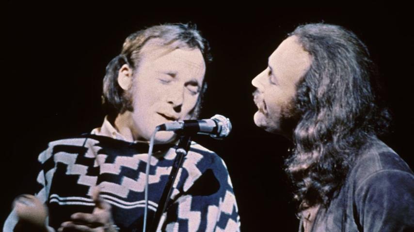 American musicians Stephen Stills (left) and David Crosby of the group Crosby, Stills, & Nash performs on stage at the Woodstock Music and Art Festival, Bethel, New York, August 17, 1969. (Photo by Fotos International/Getty Images)